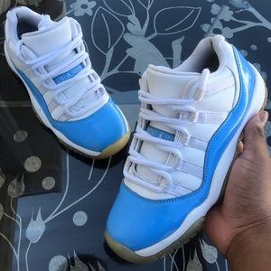 Air Jordan 11 Retro Low GS UNC
